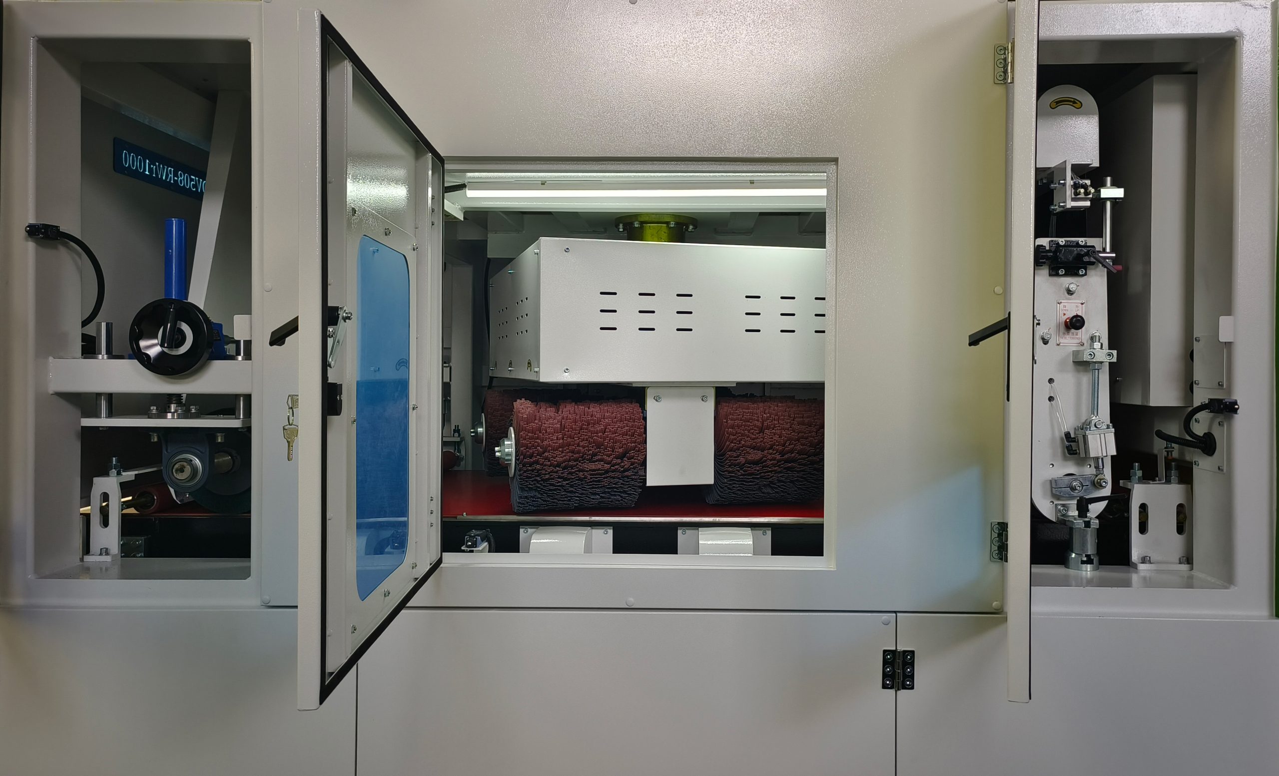 508 RWr deburring machine station