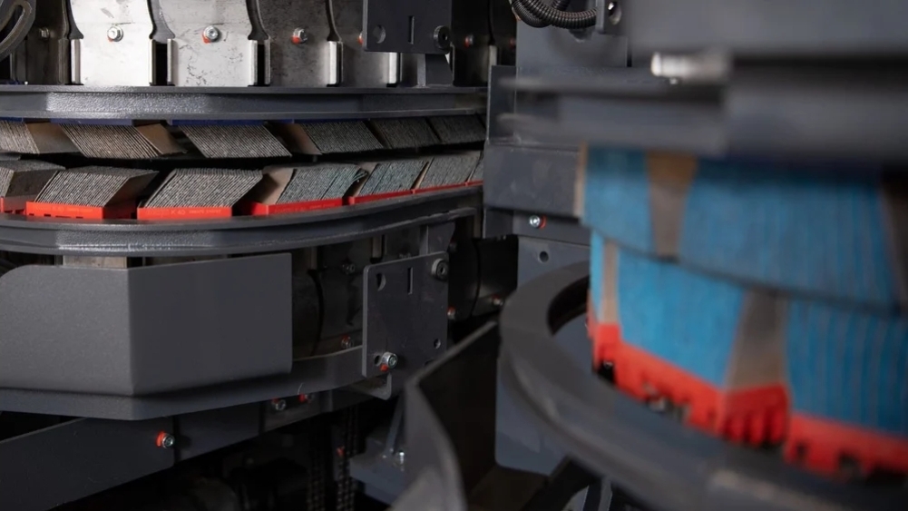 deburring tool sand block