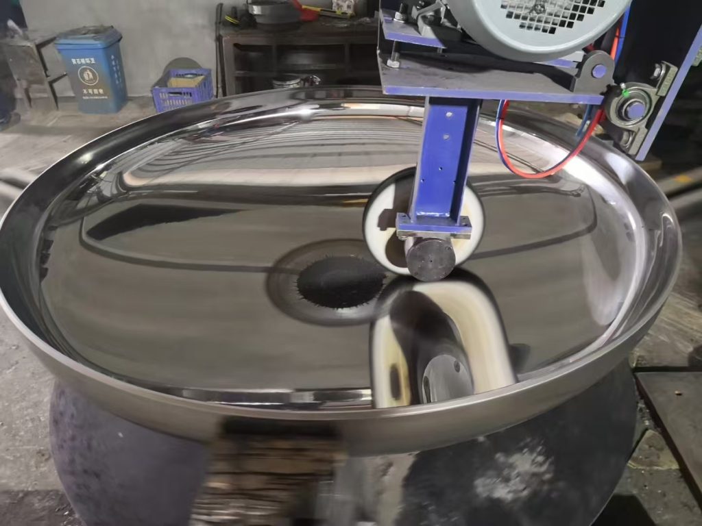 tank polishing machine