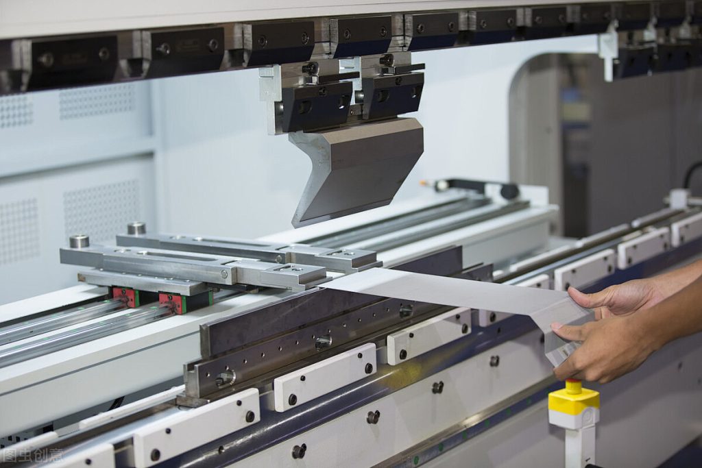 Servo-Electric Press Brake - Bending Machines 3 ELECTRIC PRESS BRAKE 1